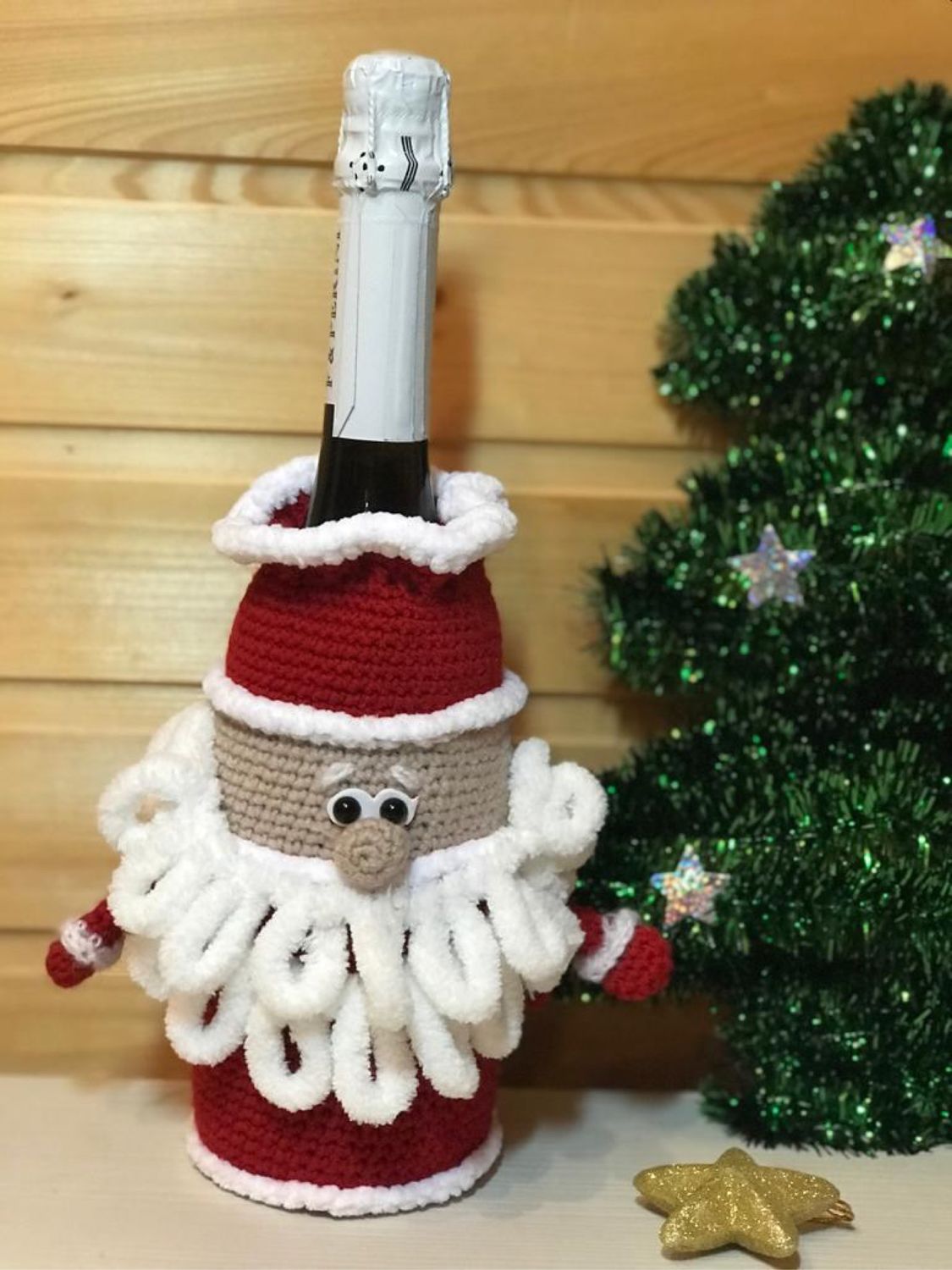 knitted Santa Claus