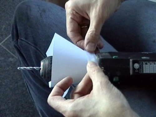 The Best Ways to Drill Holes and Avoid Dust