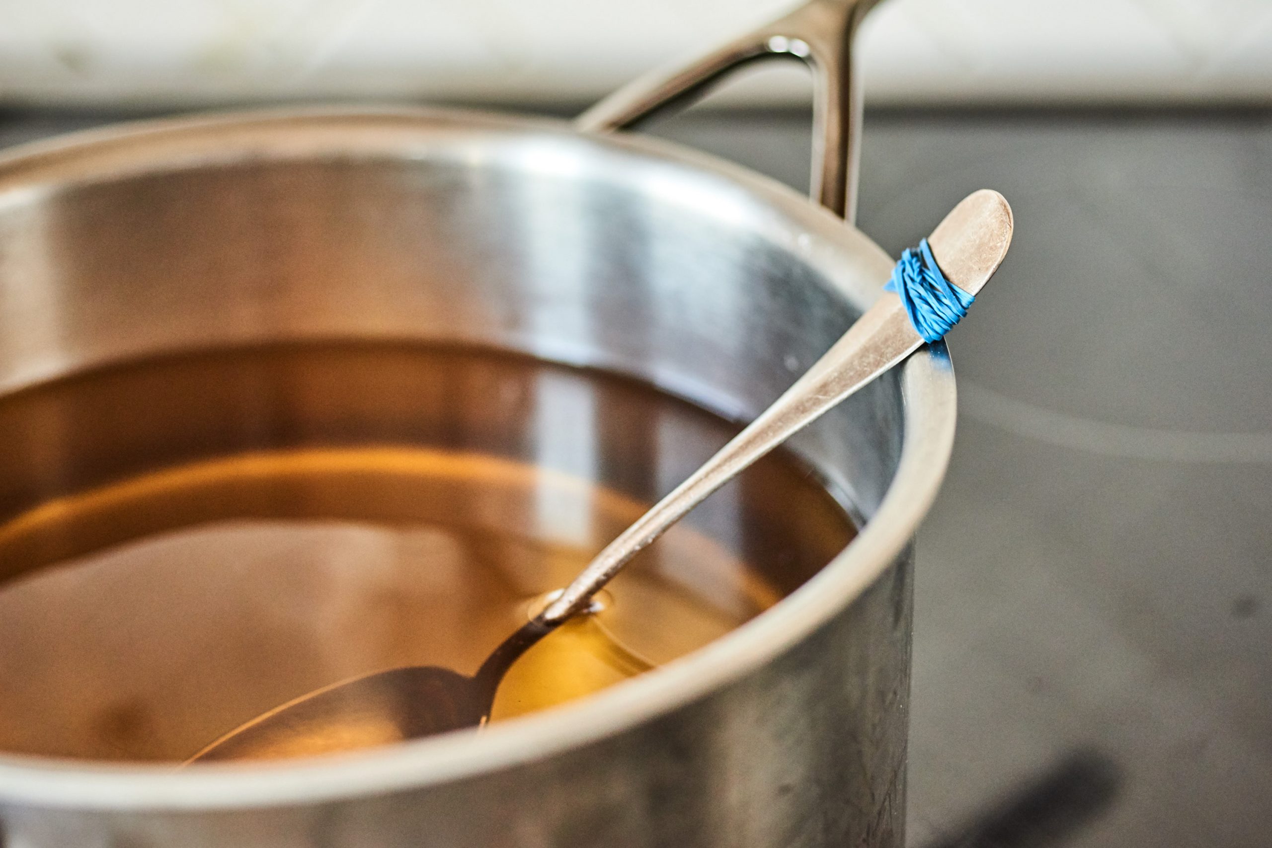 Stationery eraser for cutlery