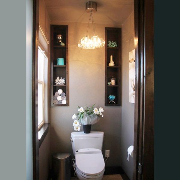 Non-trivial ideas for decorating the wall behind the toilet