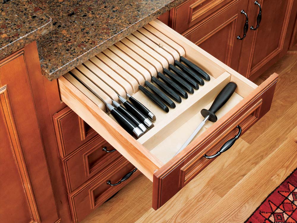 Knife tray