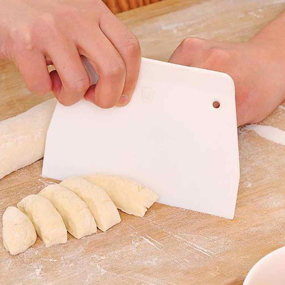 Dough scraper