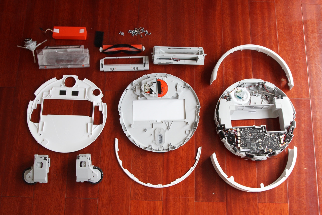 how to disassemble a robot vacuum cleaner