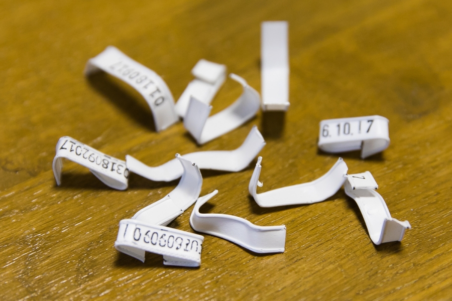 Bread package clamps