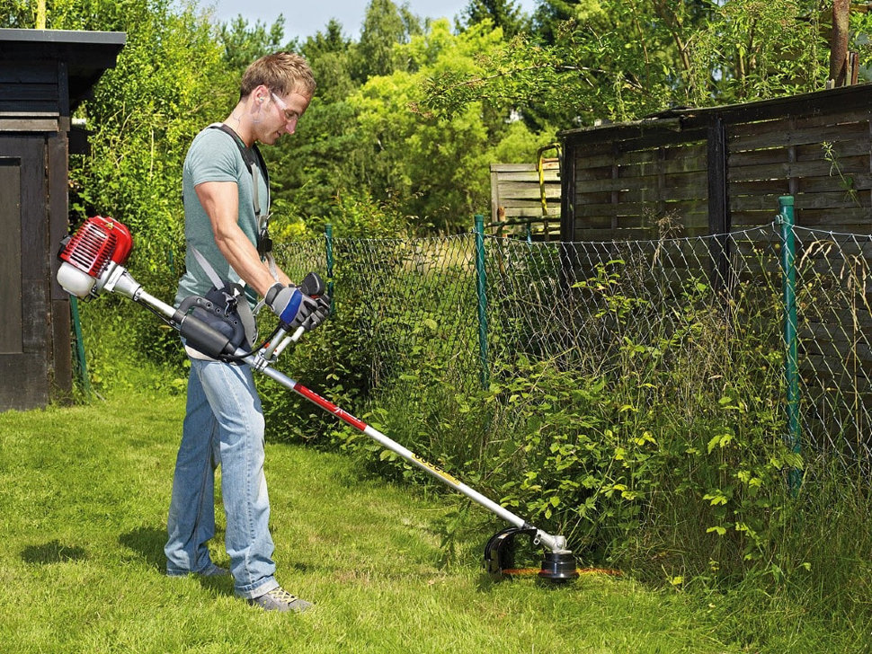 petrol trimmer