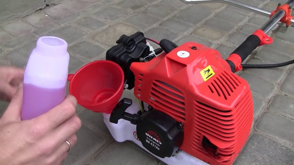 how to start a lawn mower