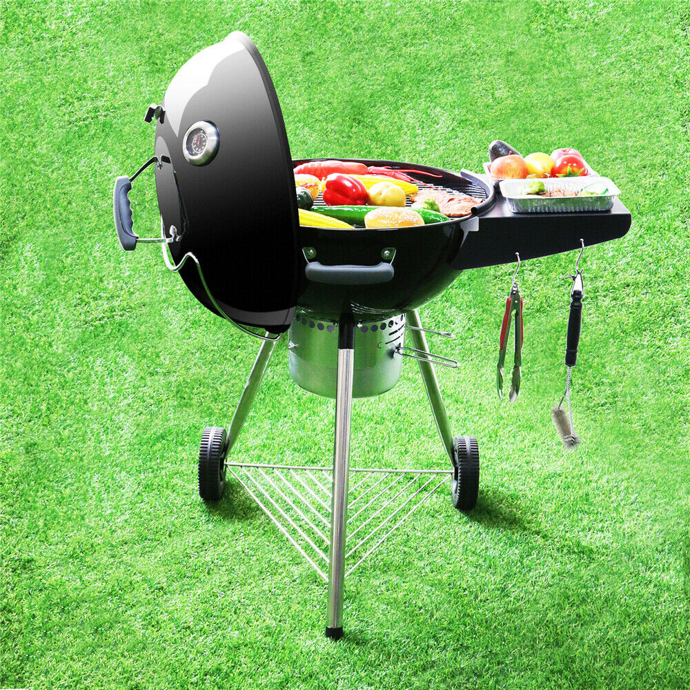 barbecue with lid