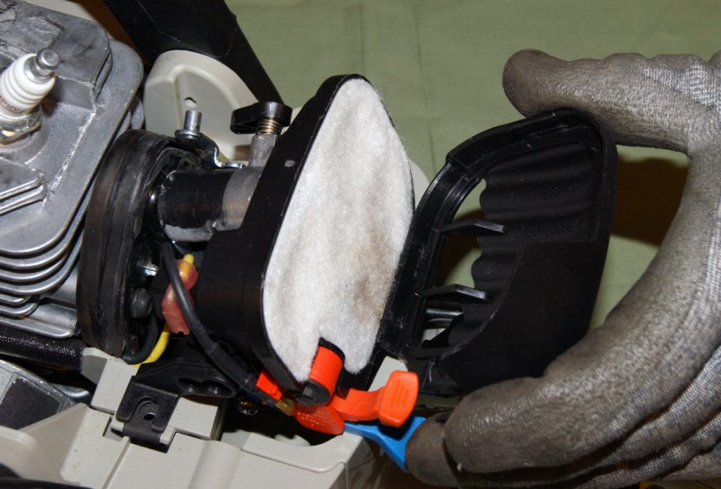 Checking the filter.