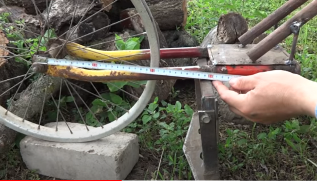 Distance from axle to bipod.