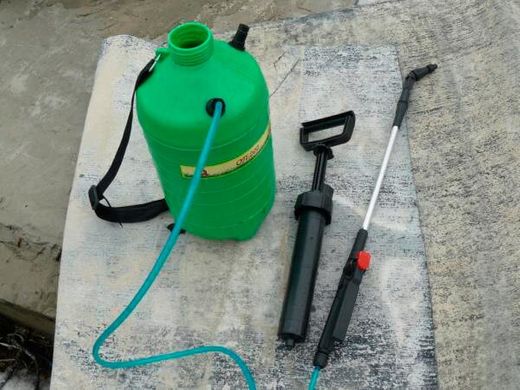 The sprayer does not pump