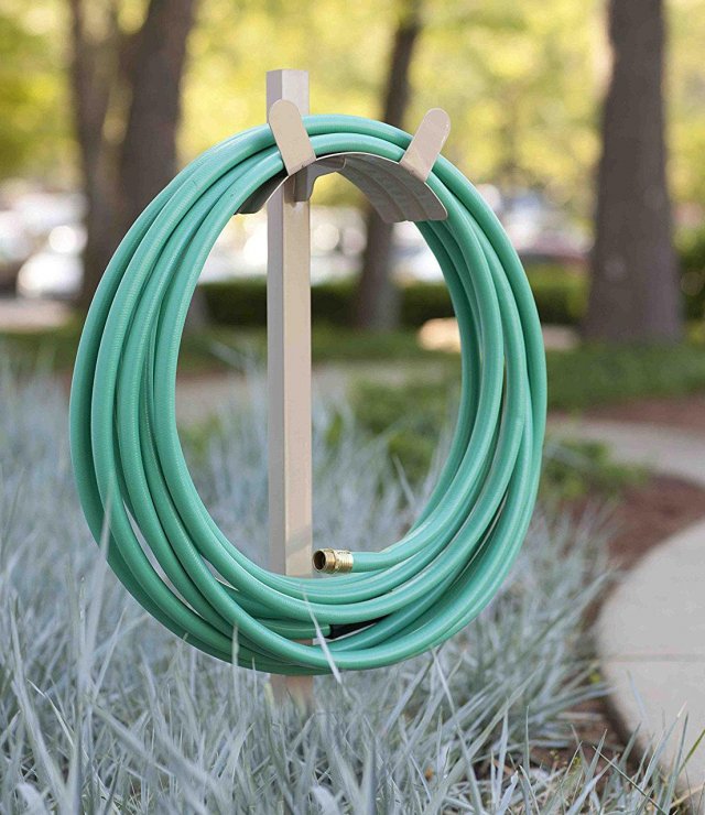 garden hose holder