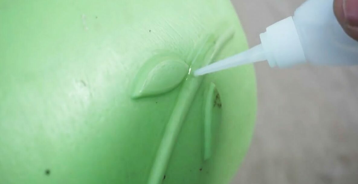 Sealing the watering can.