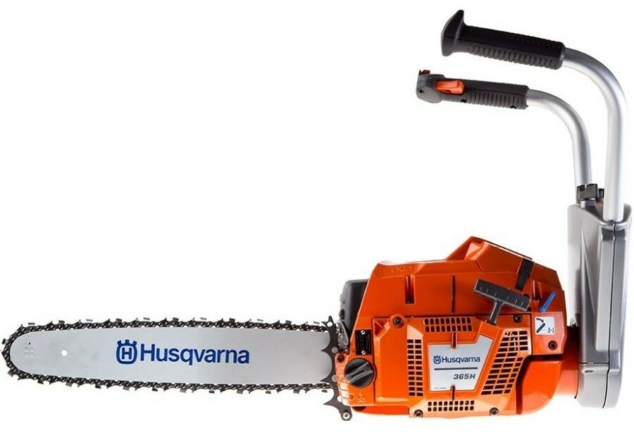 professional chainsaw