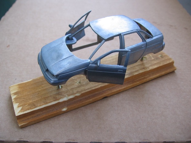 How to use an airbrush with a compressor