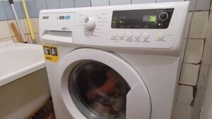 Washing machine Zanussi