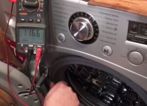 The washing machine is electrocuted