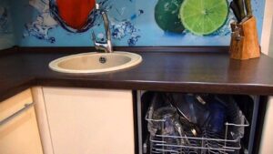 Very small dishwasher