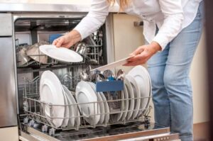 How much electricity does a dishwasher consume?