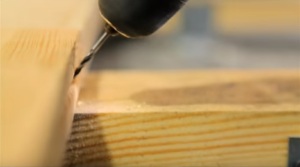 Fastening with corners - 7