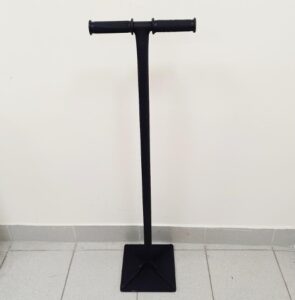 DIY floor screed on the balcony