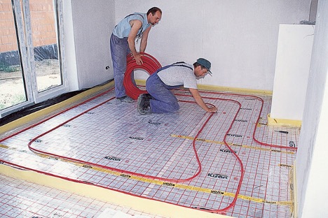 How to lay a heated floor in a screed