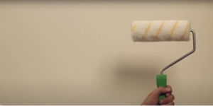 Preparing walls for liquid wallpaper