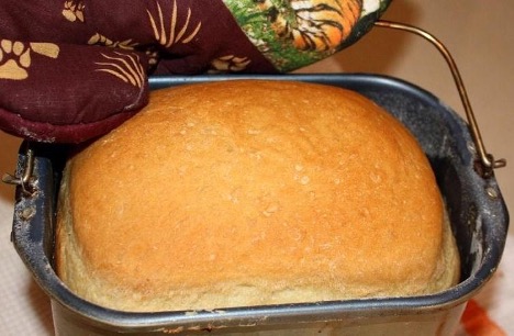 Yeast-free bread in a bread machine