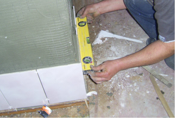 Construction level control