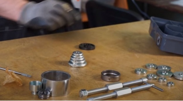 What is it like - a washing machine bearing puller