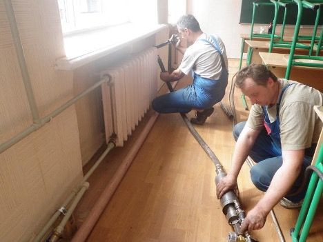 How to wash cast iron batteries