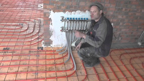 How to pour water into a heated floor