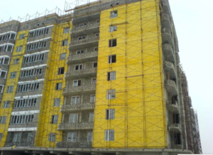 Insulating the walls of a panel house